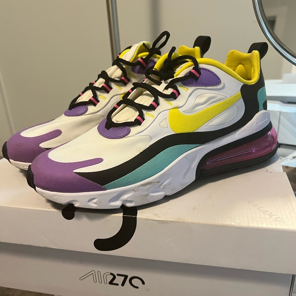 Nike Air Max 270